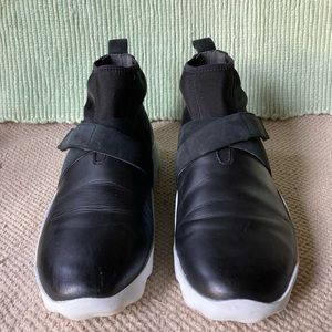 CAMPER Mens/Womens Black Leather Dub Strap Sneakers Sz 40/Men's 7/Women's 9.5-10